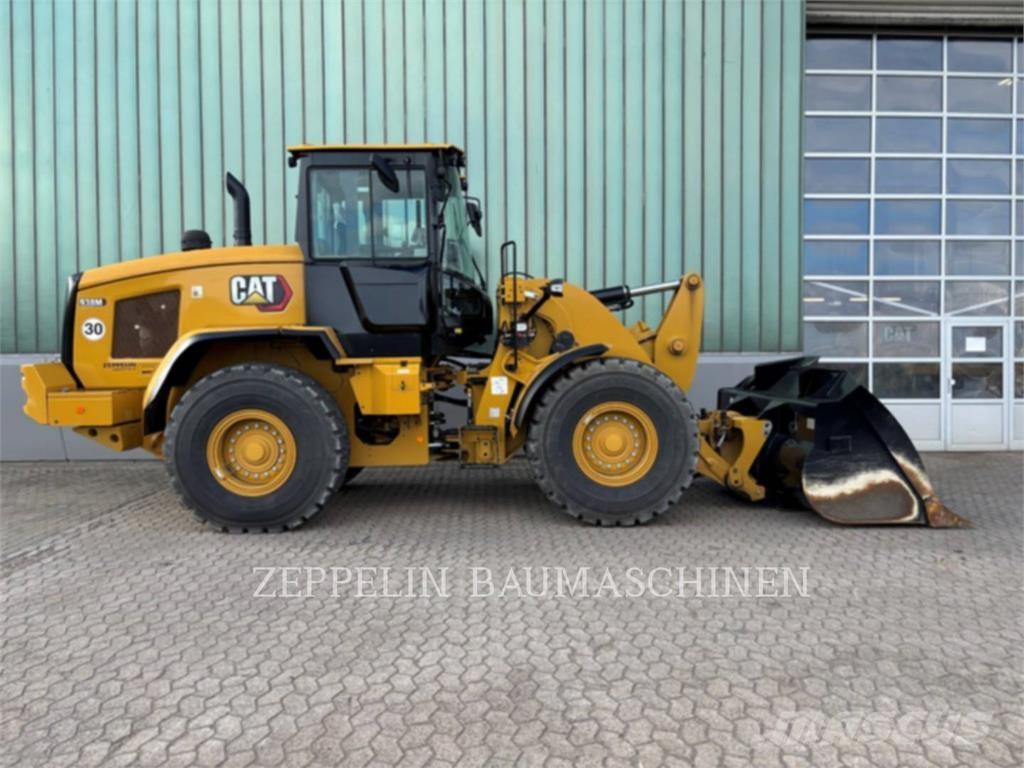 CAT 938M Radlader