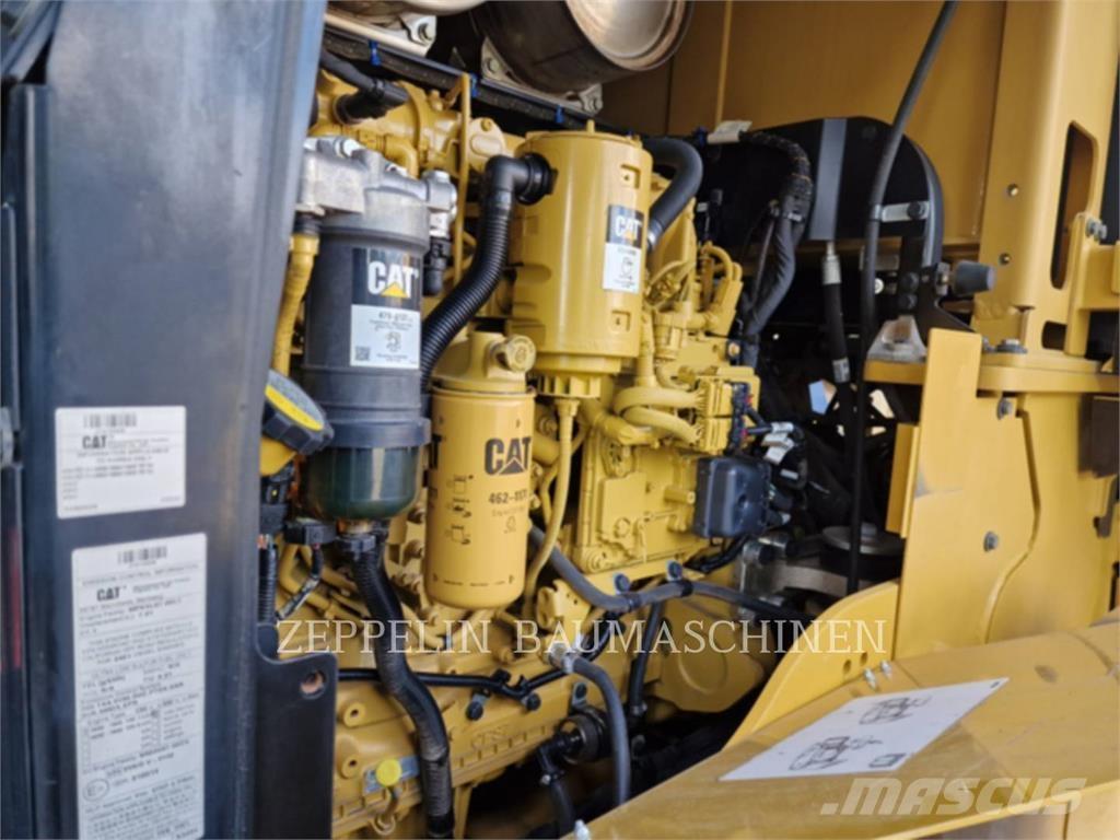 CAT 938M Radlader