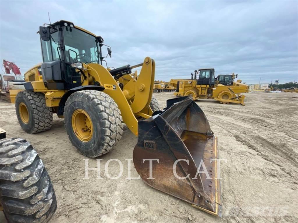 CAT 938M QC Radlader