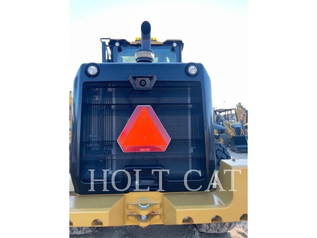 CAT 938M QC Radlader