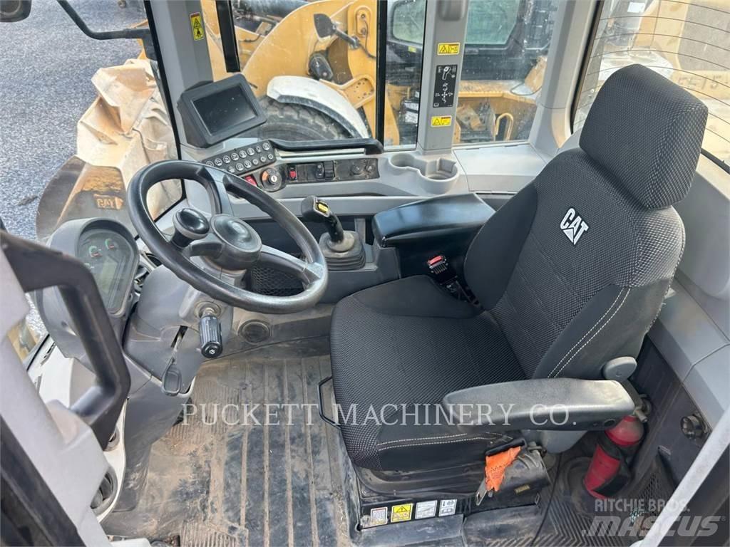 CAT 938M3V28QC Radlader