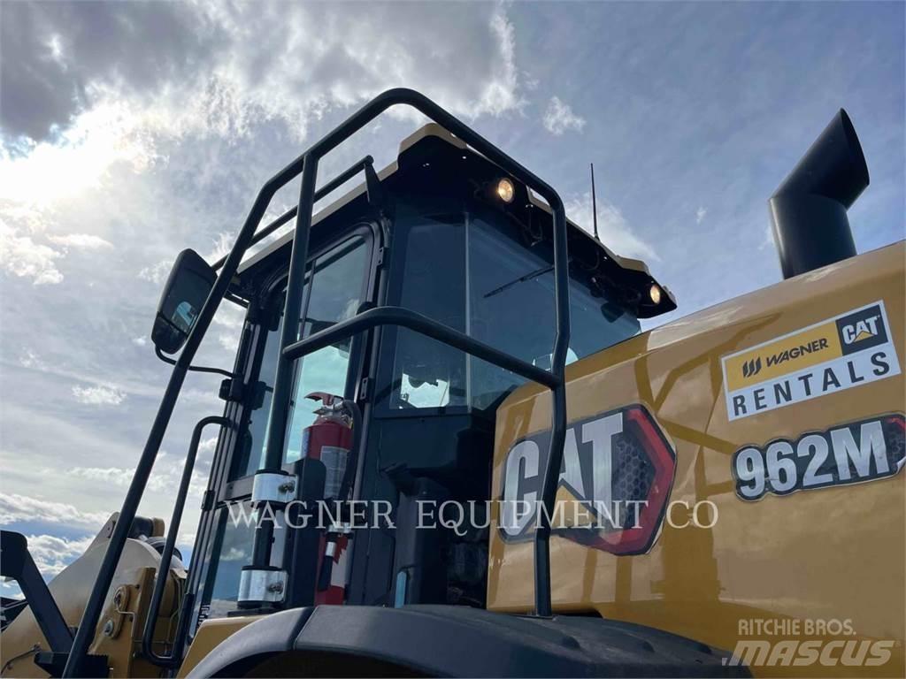 CAT 962M Radlader