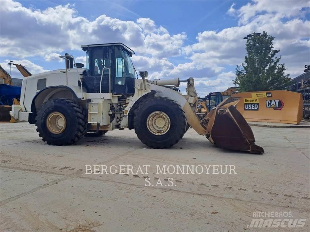 CAT 966M Radlader