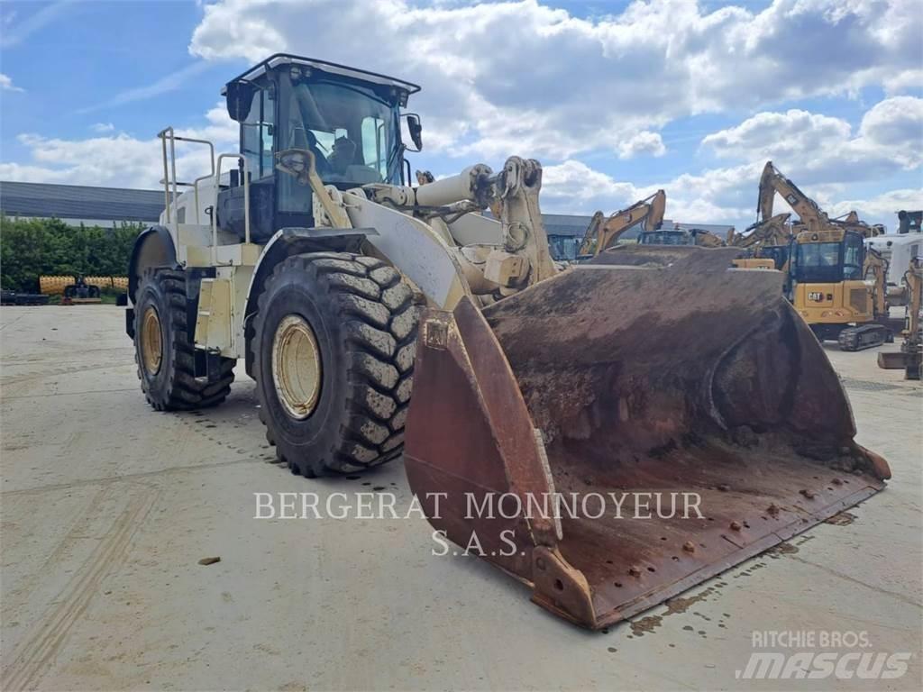 CAT 966M Radlader