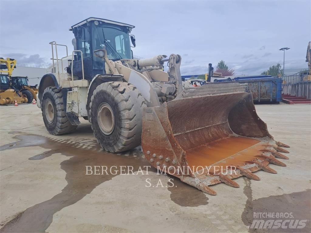 CAT 966M Radlader