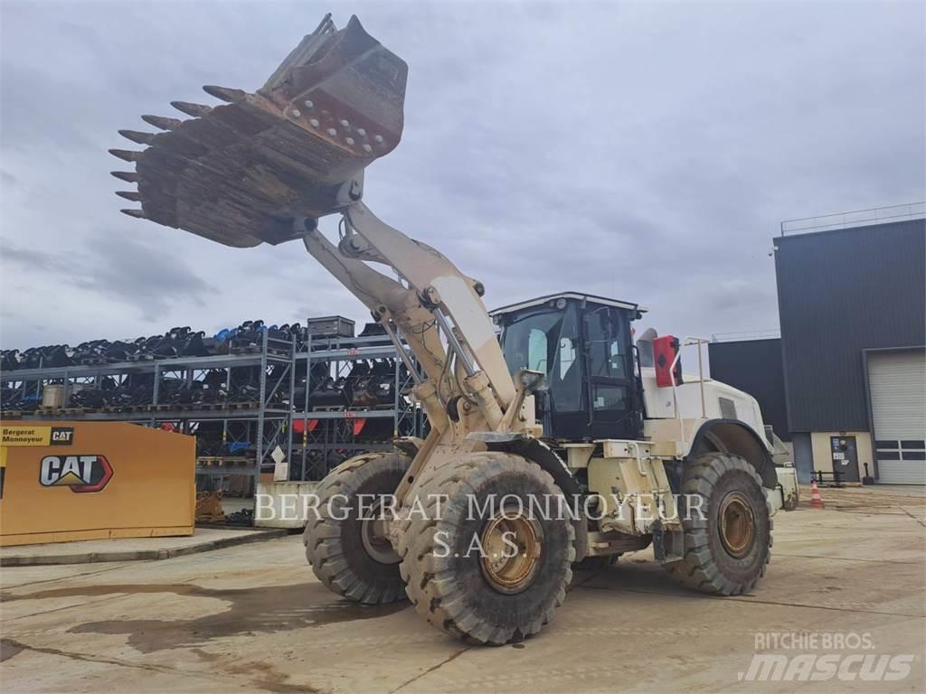 CAT 966M Radlader