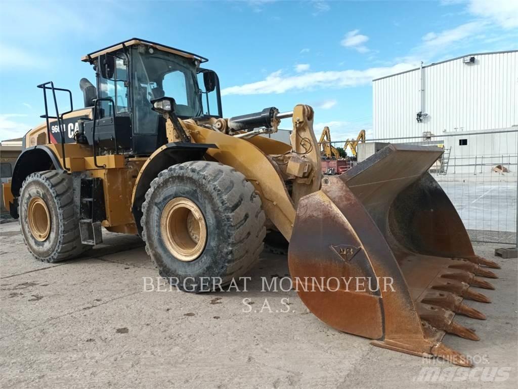 CAT 966M Radlader
