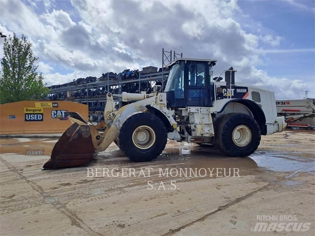 CAT 966M Radlader
