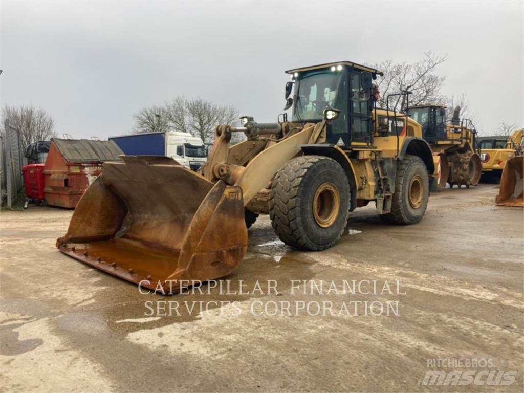 CAT 966M Radlader