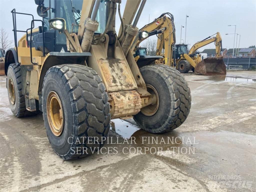 CAT 966M Radlader