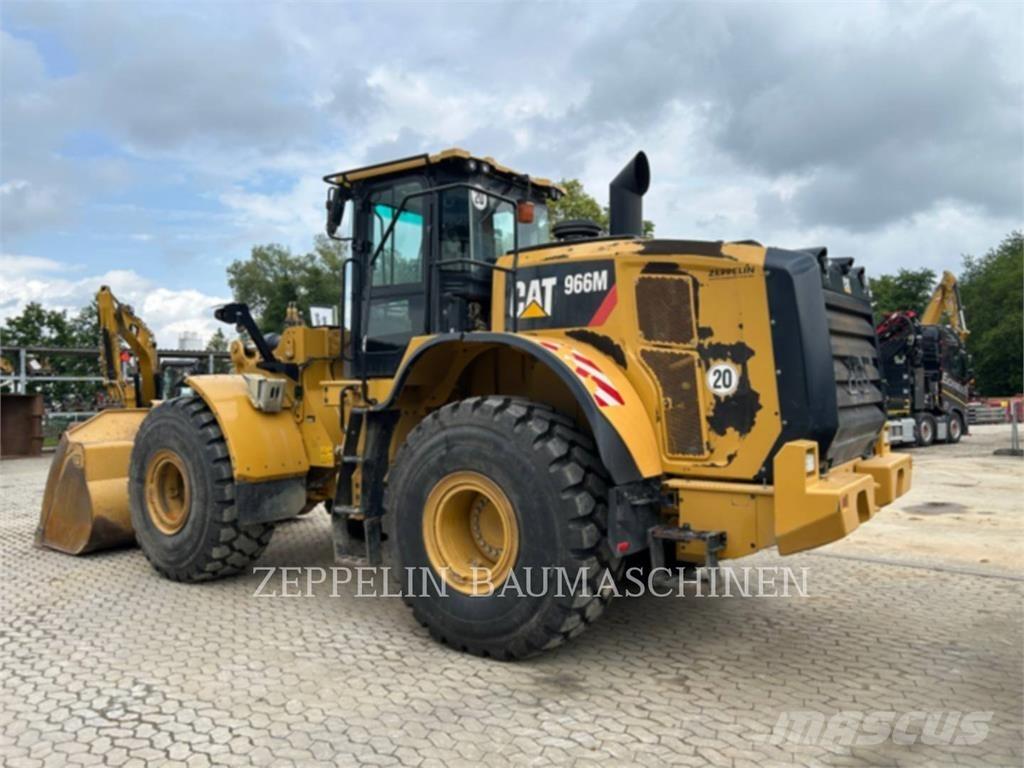 CAT 966M Radlader