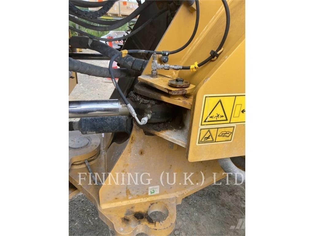 CAT 966M Radlader
