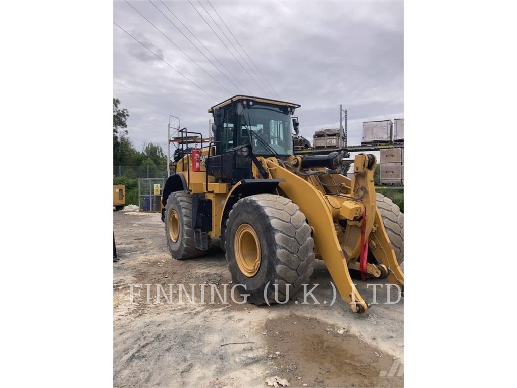 CAT 966M Radlader