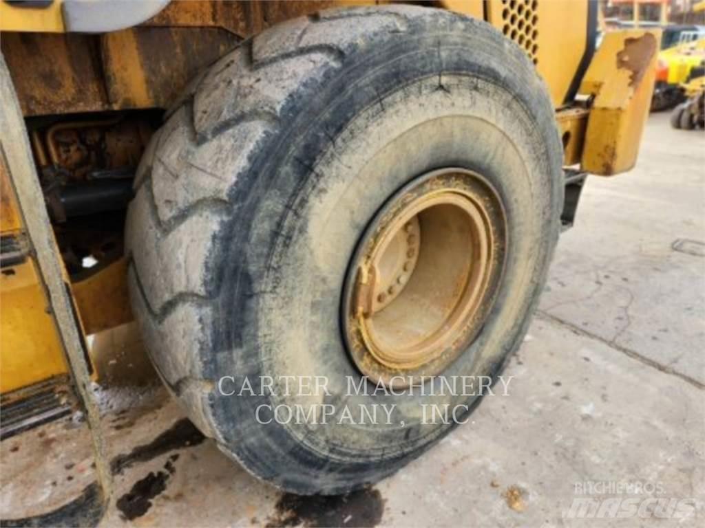 CAT 972K Radlader