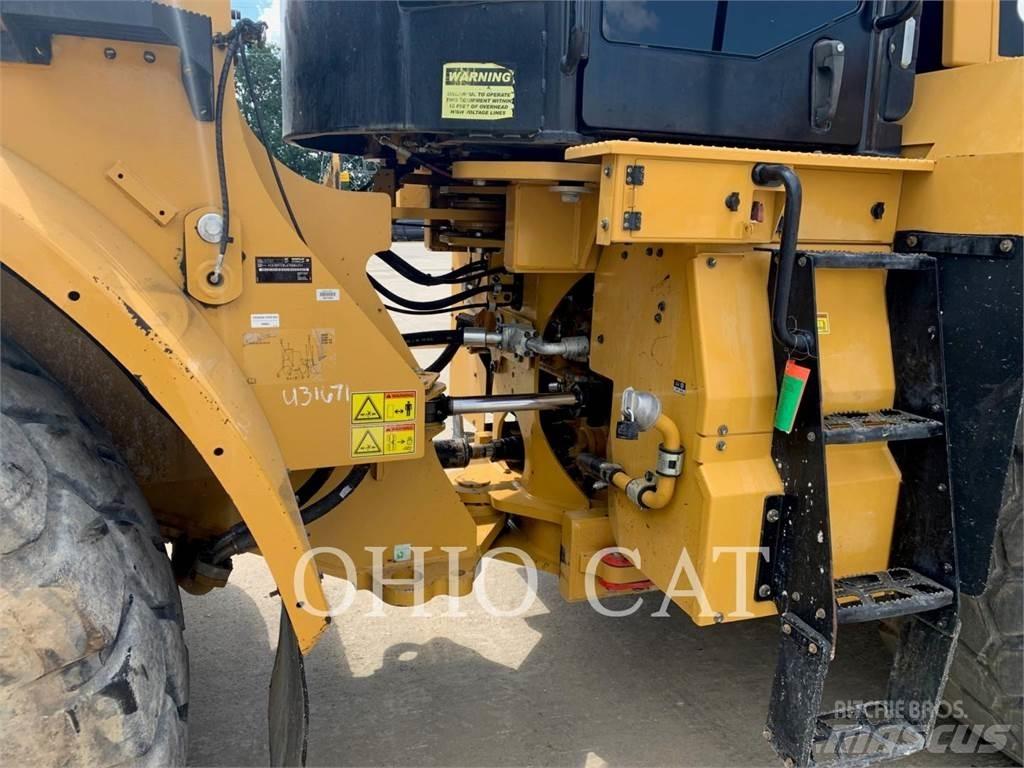 CAT 972M Radlader