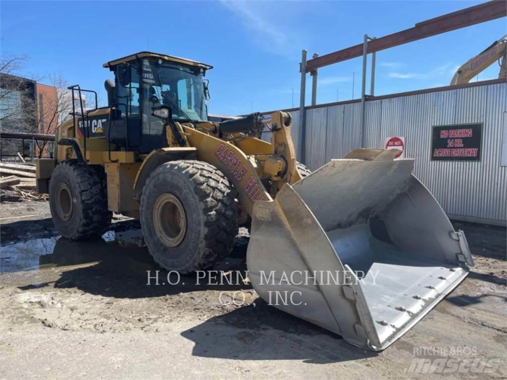 CAT 972M Radlader