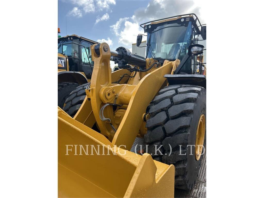 CAT 972M Radlader