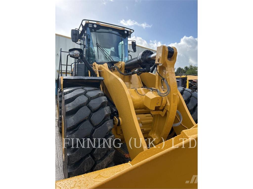 CAT 972M Radlader