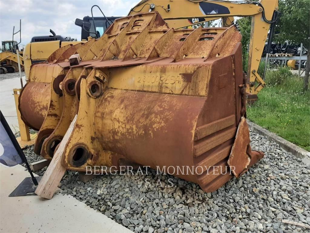 CAT 988 Schaufeln
