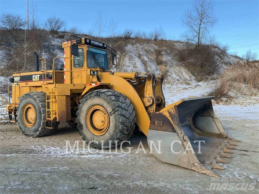 CAT 988F Radlader