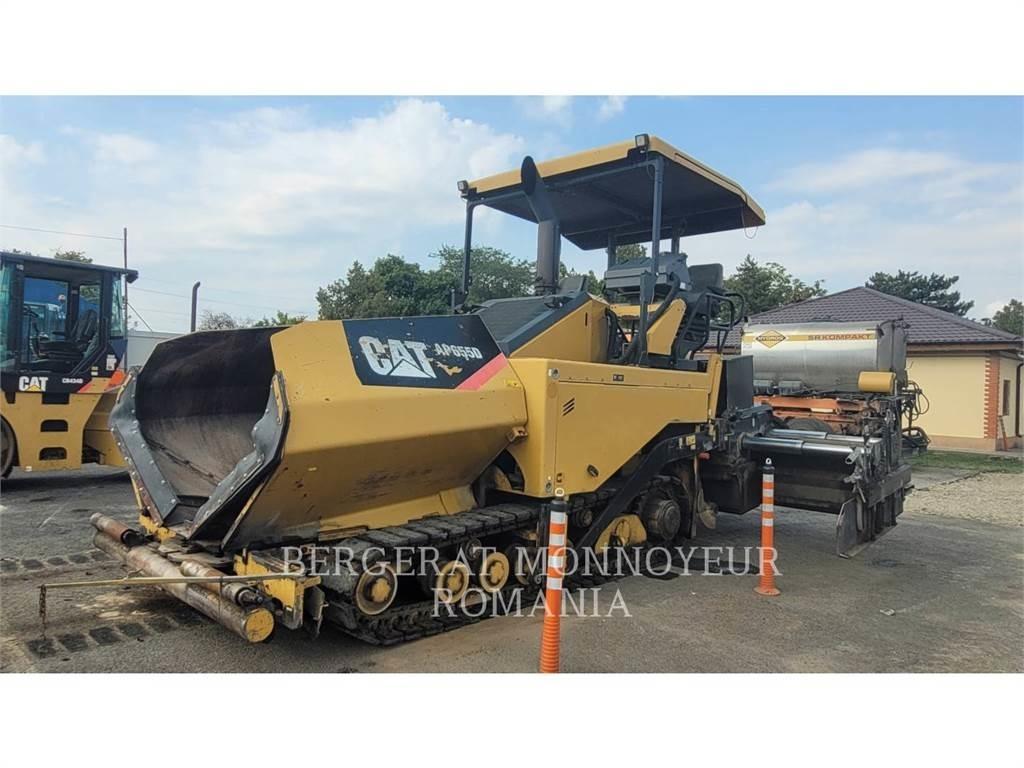 CAT AP-655D Strassenfertiger