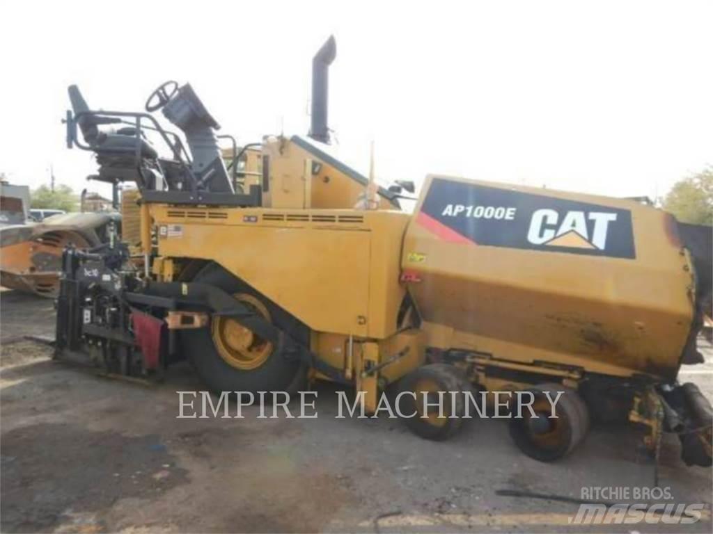 CAT AP1000E Strassenfertiger