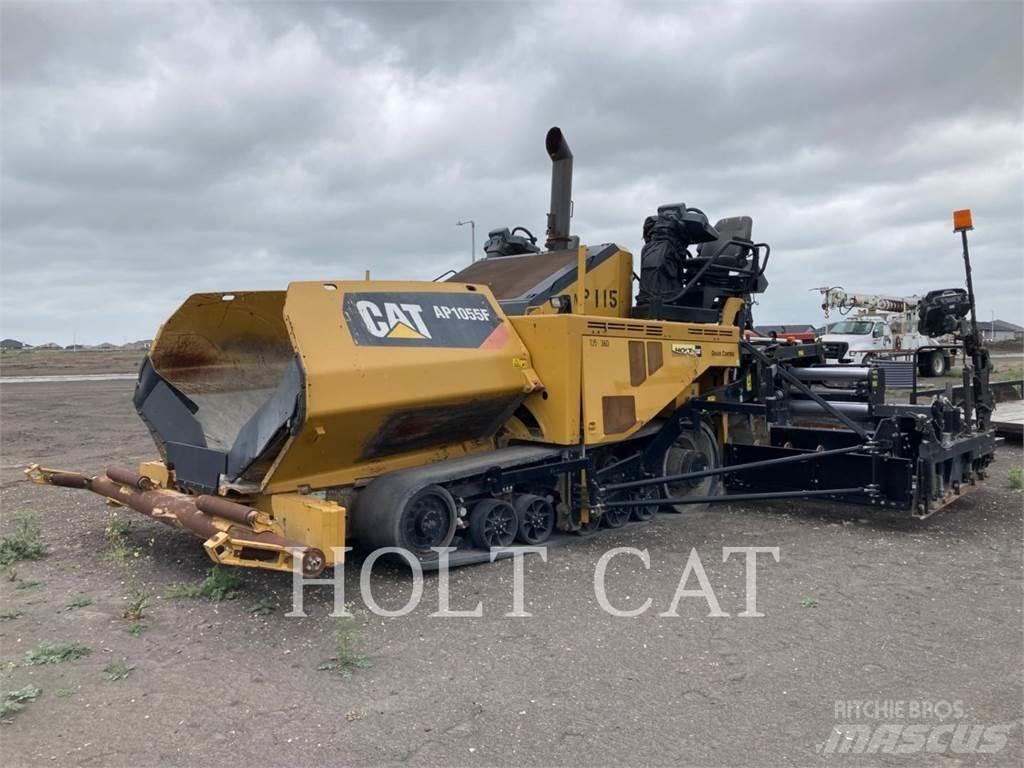 CAT AP1055F Strassenfertiger