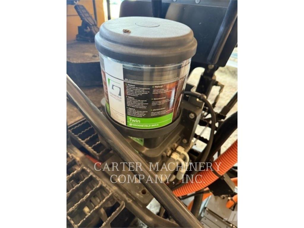 CAT AP455-07 Strassenfertiger