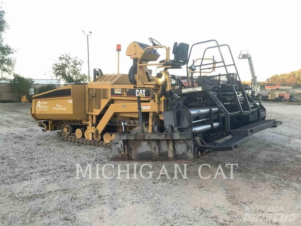 CAT AP650B Strassenfertiger