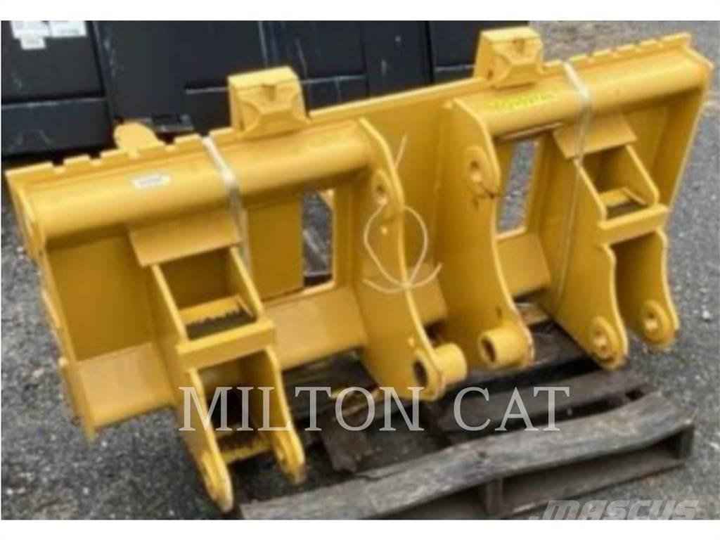 CAT BHL 48 PALLET FORKS Gabeln