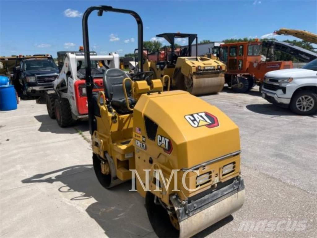 CAT CB1.7 Erdbauwalzen