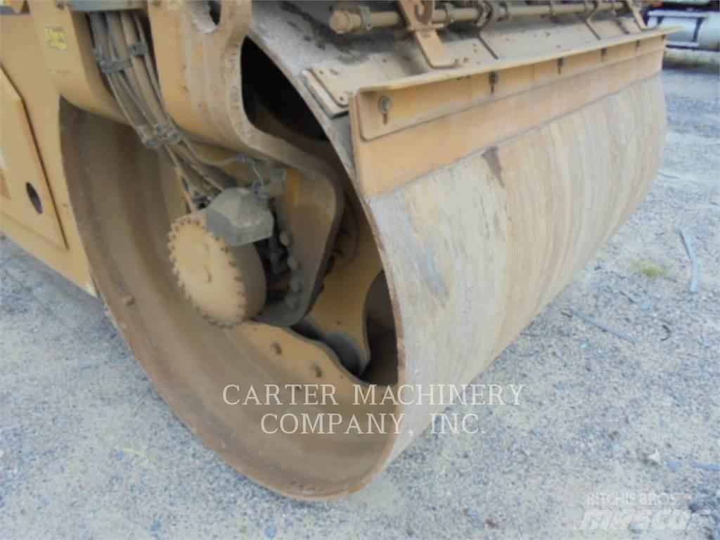 CAT CB10 Erdbauwalzen