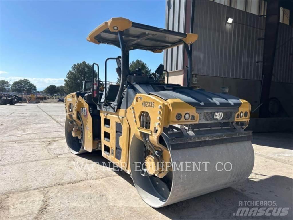 CAT CB10 Erdbauwalzen