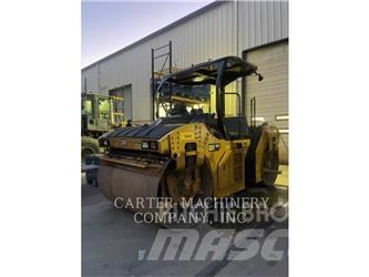 CAT CB13 Erdbauwalzen