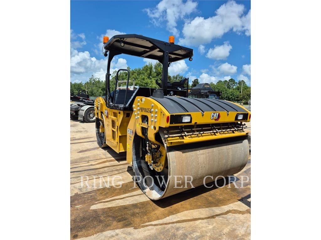 CAT CB13 OSC Tandemwalzen