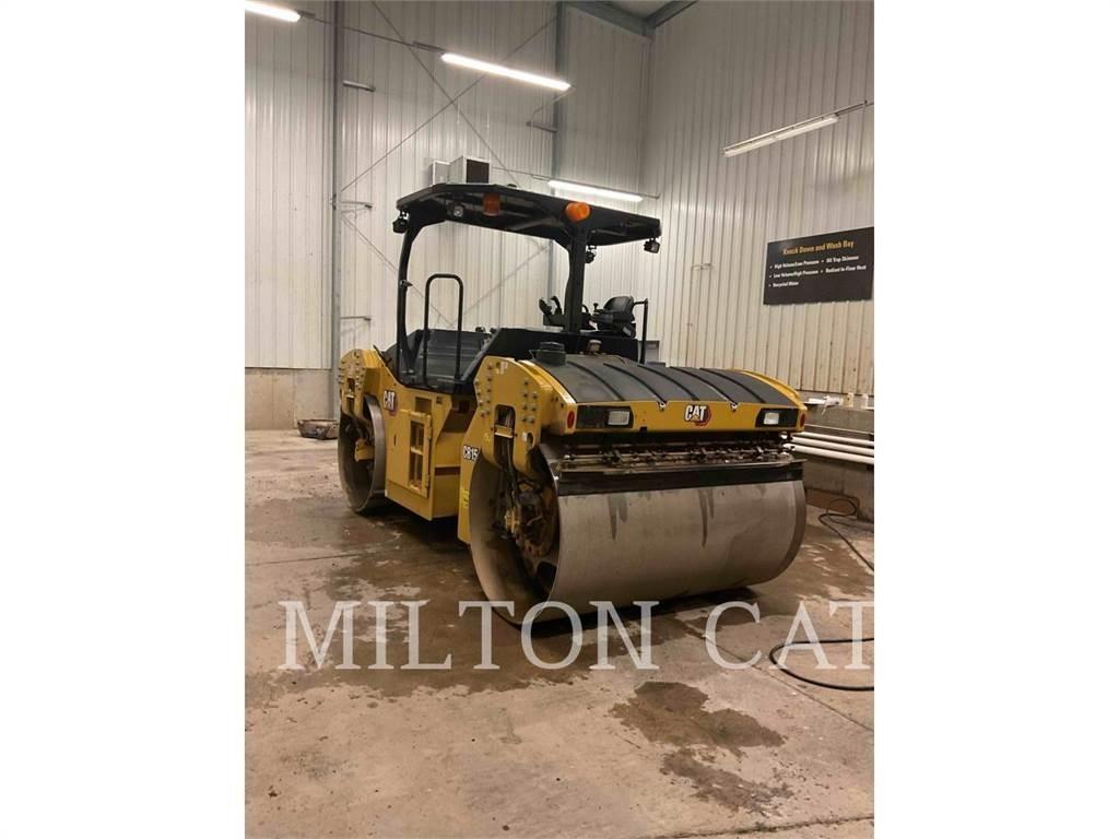 CAT CB15 Erdbauwalzen