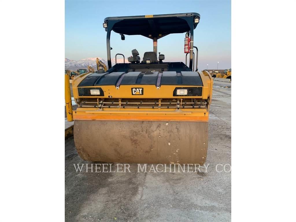 CAT CB15 CW Tandemwalzen