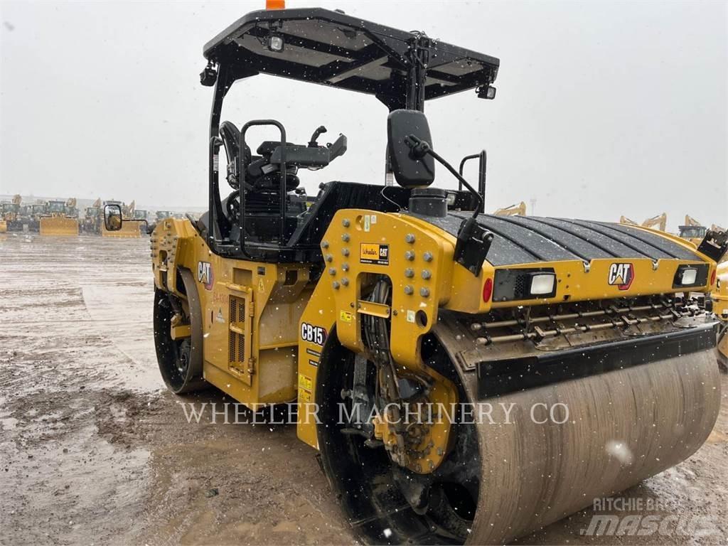 CAT CB15 CW VV Tandemwalzen