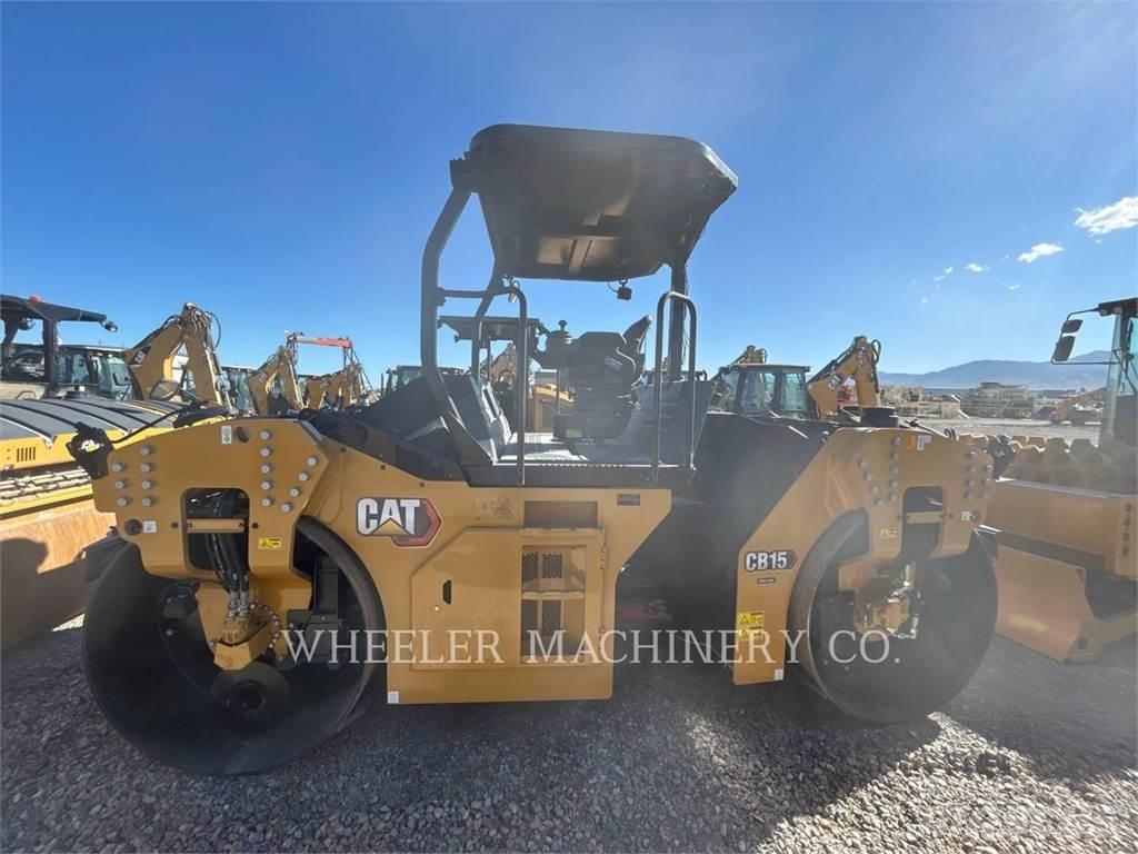 CAT CB15 CW VV Tandemwalzen