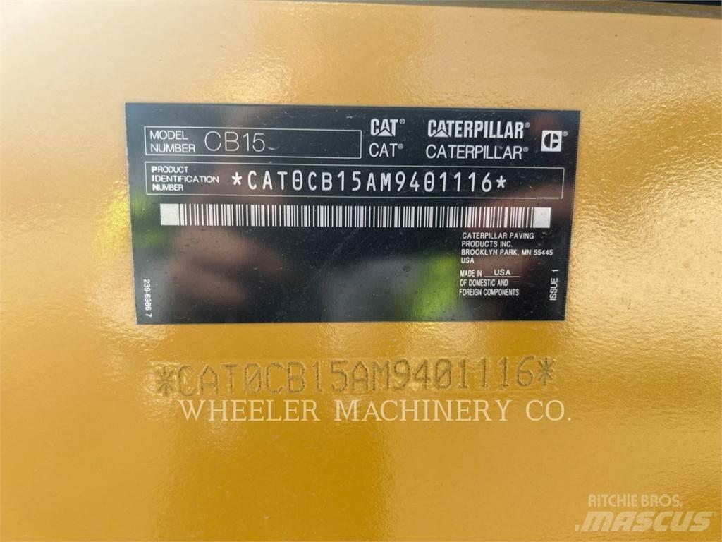 CAT CB15 CW VV Tandemwalzen