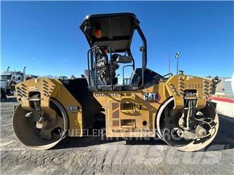 CAT CB15 CW VV Tandemwalzen