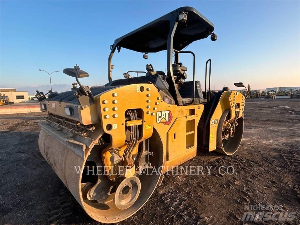 CAT CB15 CW VV Tandemwalzen