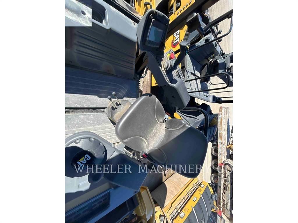 CAT CB15 CW VV Tandemwalzen