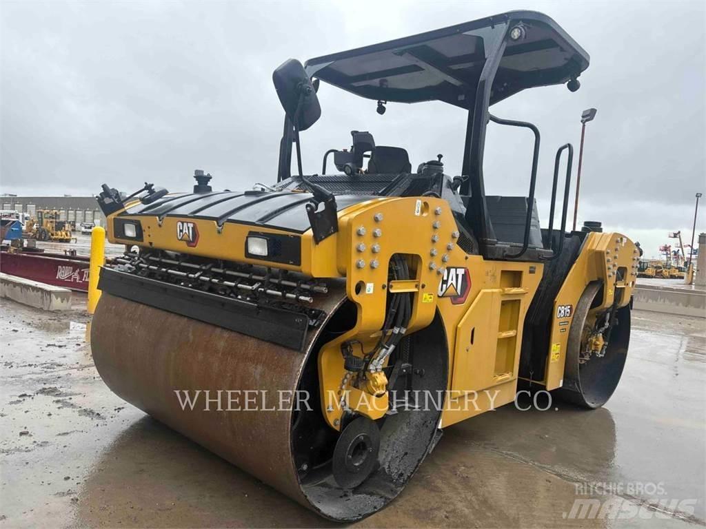 CAT CB15 CW VV Tandemwalzen