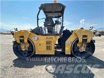 CAT CB15 CW VV Tandemwalzen