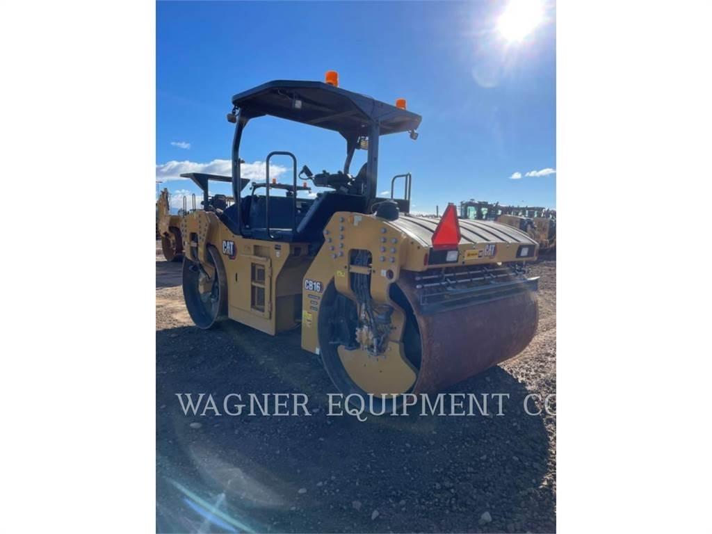 CAT CB16 Erdbauwalzen