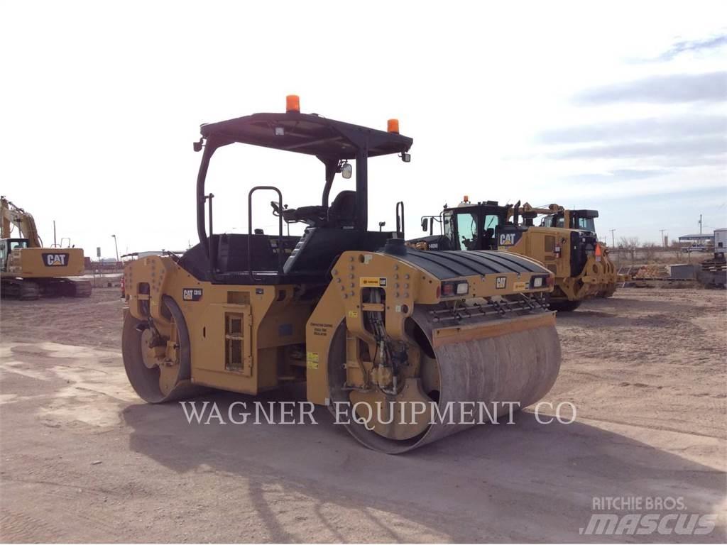 CAT CB16 Erdbauwalzen