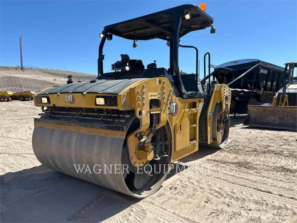 CAT CB16 Erdbauwalzen