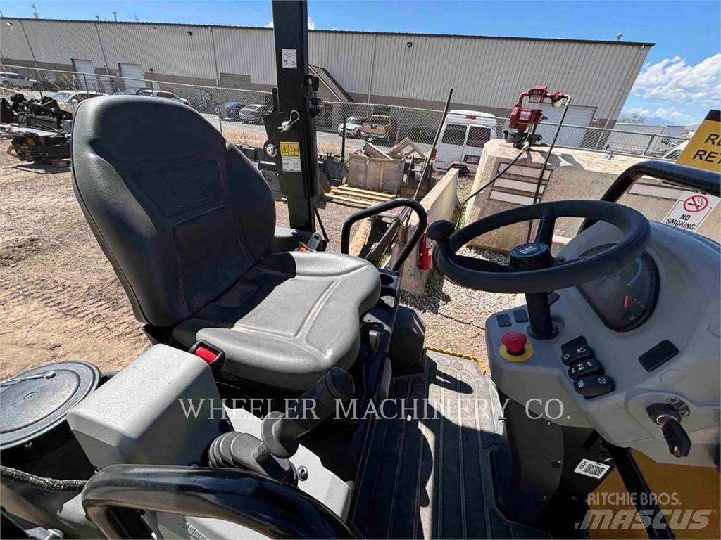 CAT CB2.5 Tandemwalzen