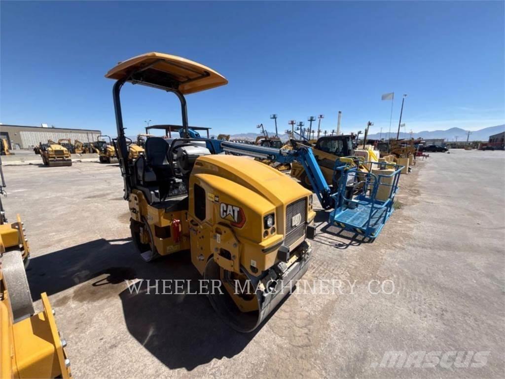 CAT CB2.5 Tandemwalzen